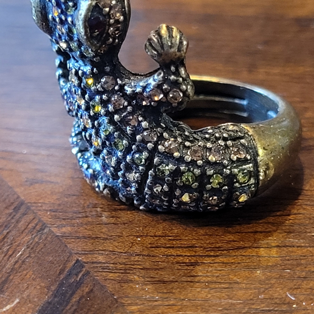Ladies Alligator ring. Adjustable - Picture 2 of 5